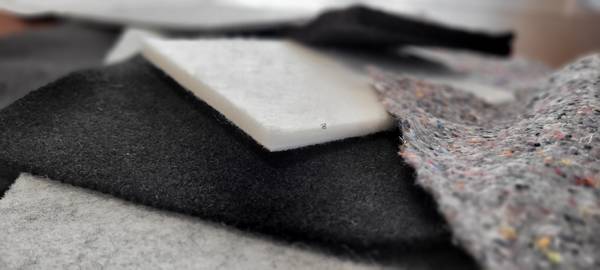 Transformation de plaque en fibre acoustique
